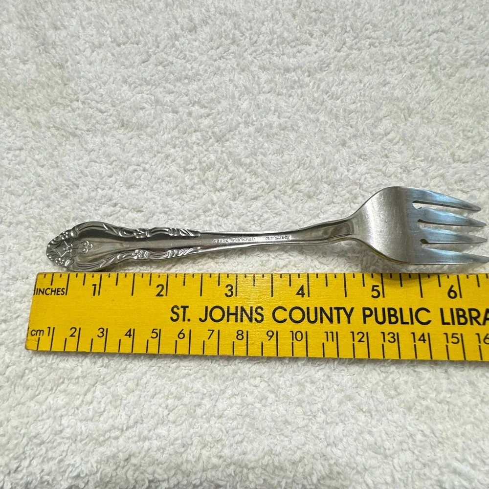 SET 2 DESERT FORKS ONEIDA NORTHLAND MALMAISON STAINLESS ATEEL KOREA ROSE